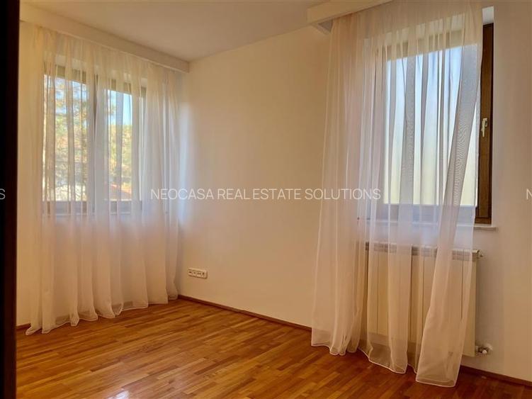 Vila la marginea padurii | curte superba | Iancu Nicolae - 35