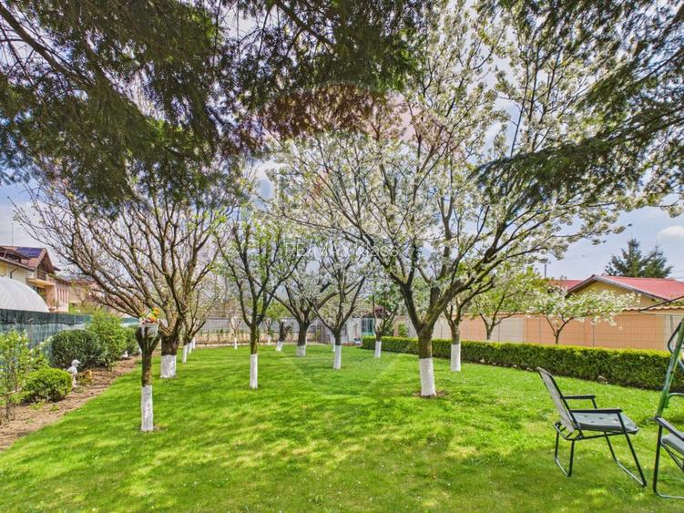 Casă / Vilă cu 6 camere de vânzare - 8