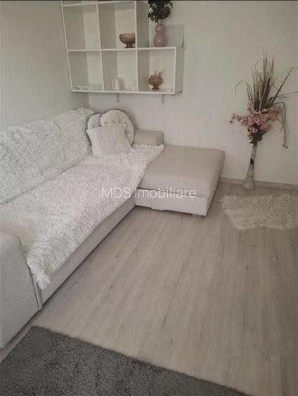 Mobilata si utilata la etajul 1 linga Piata Doinei - 3