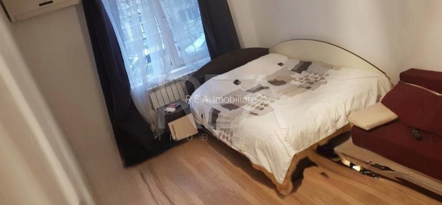 2 camere, decomandat, et 1/8, centrala-Gorjului, Str Moinesti - 6