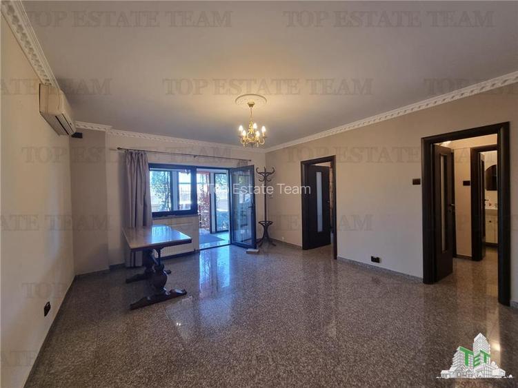 Spatiu comercial zona KM 4-5 Constanta - termen lung - pretabil activitate birou - 4