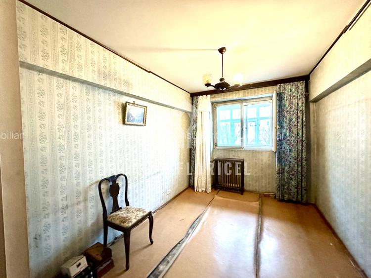 Vanzare apartament decomandat  3 camere - 70 mp - necesita renovare - Dorobanti - 5