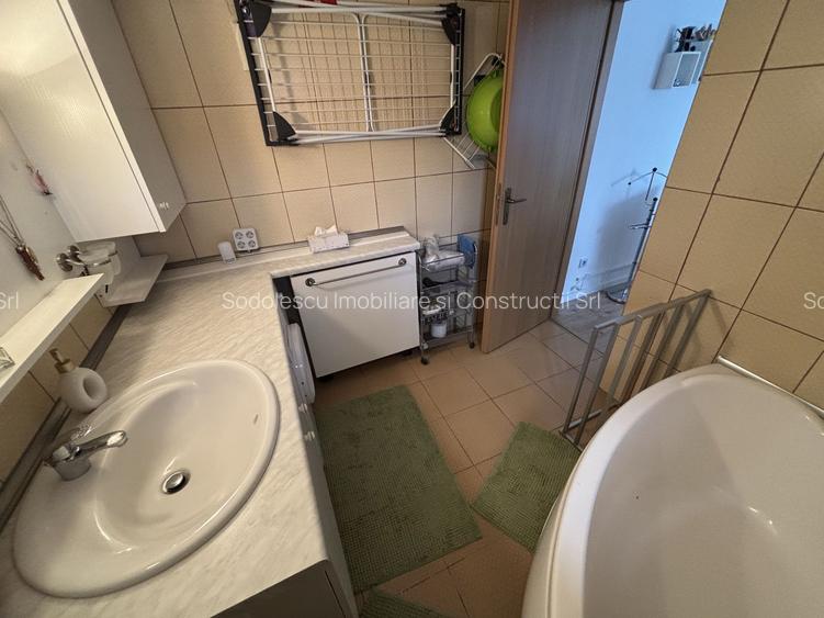 Casa de vânzare în zona Girocului - 10