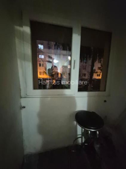 Apartament 2 camere, semidecomandat, Str.Grigore Alexandrescu,Manastur - 8