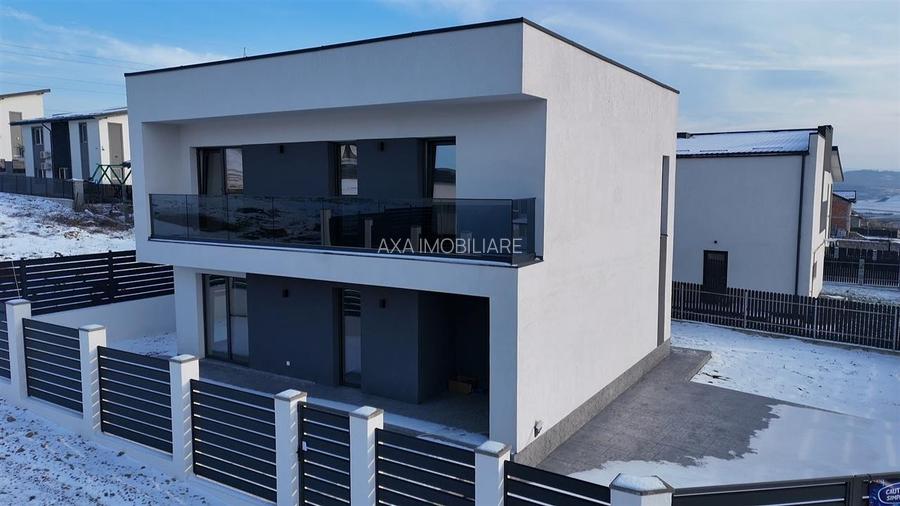 Casa moderna Miroslava,S.u.130 mp,4 camere,2 bai,Incalz pard,0% Comision - 3