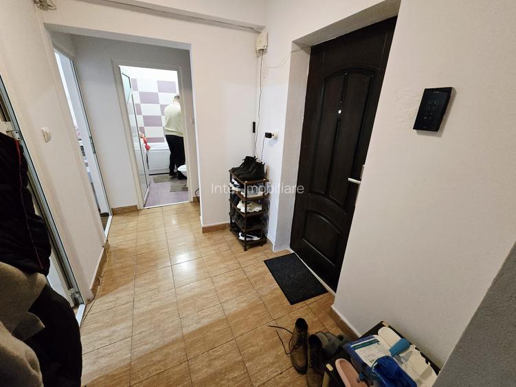 Apartament 2 camere decomandat 57 mp Zona Nicolina - Pizza Nico COD : 160748 - 6