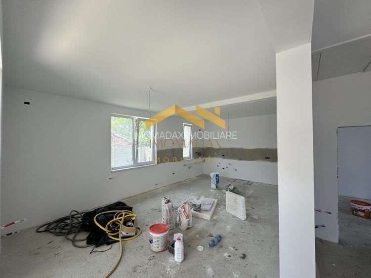 Bucovat-Duplex Parter-Curte Amenajata - 10