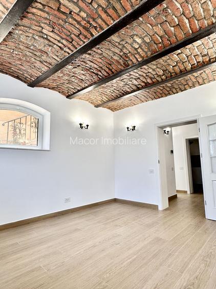 Casa de inchiriat, 3 camere, 3 bai, renovata, prima inchiriere. - 6