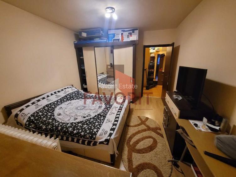 Etaj intermediar. Disponibil imediat . Zona excelenta - 2