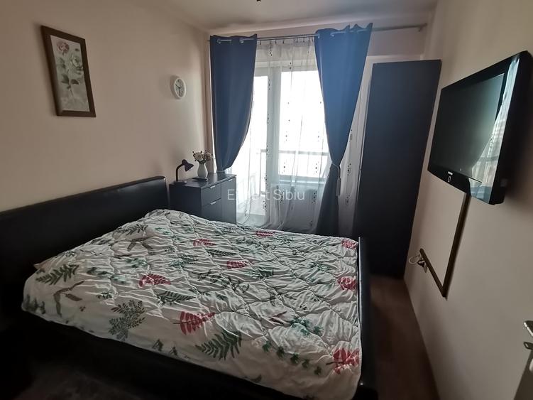 INCHIRIEZ apartament 2 camere,recent renovat,zona Mihai Viteazul - 6