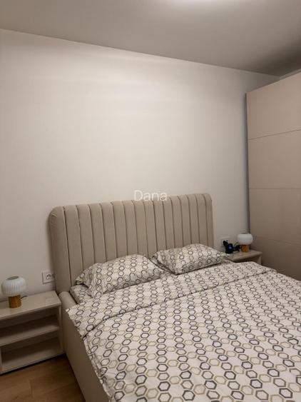 2 camere spatioase decomandate 58 mp  Coresi Kasper, moilat complet, parcare  - 3