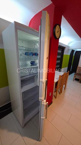 Apartament 3 camere spațios, pet friendly, balcon, etaj 1 - 2