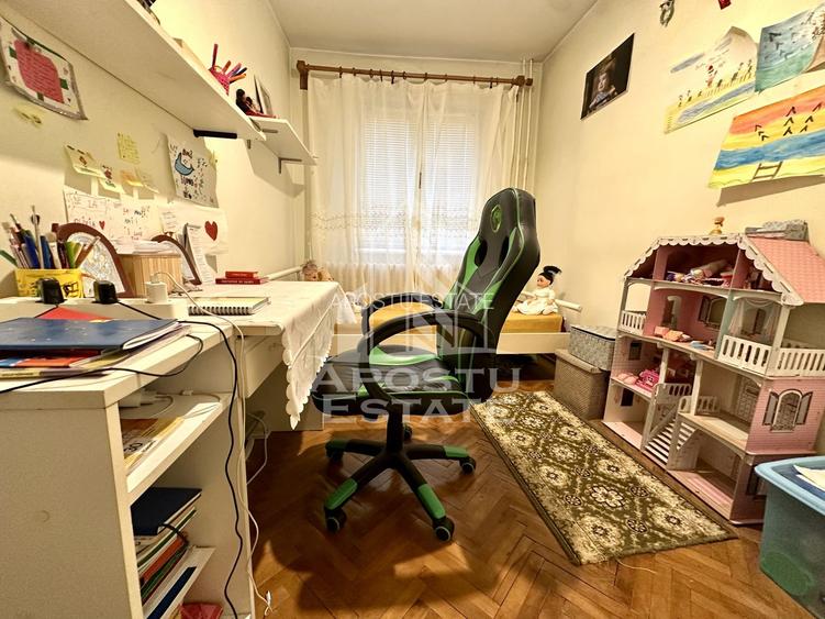 Apartament 3 camere, etaj intermediar, zona Sagului - 4