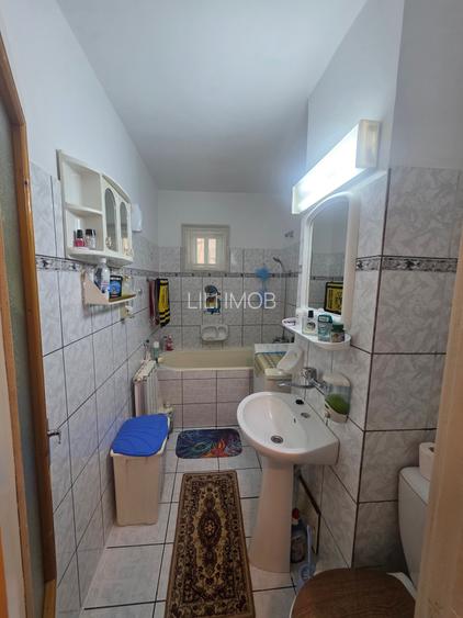 Vand apartament 2 camere et.2 Zamfirescu - 5