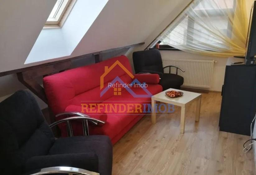 Apartament 2 camere, 75mp, Bloc tip Vila P+2 mansardat - 3