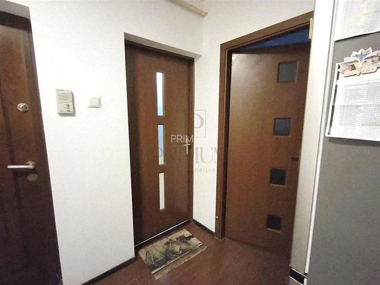 SAGULUI - 3 CAM - CENTRALA PROPRIE - ETAJ INTERMEDIAR - ZONA EXCELENTA - 5