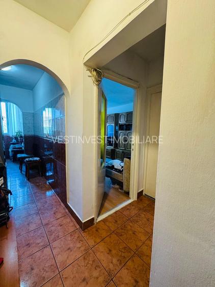 Garsoniera et 4/8 Iosia zona Ștrand - 5