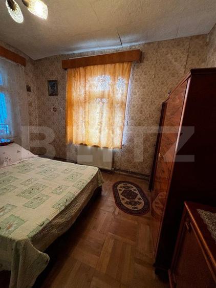 Casa, 4 camere, 144 mp, zona Buna Vestire