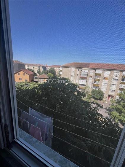 RECO, Apartament 3 camere, Strada Somesului - 13