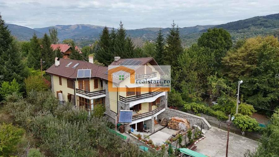 Vedere padure, panouri solare si fotovoltaice, pompa de caldura,  semineu - 36