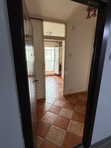 Vând aprtament 2 camere, 54 mp, zona Lujerului, sector 6, București - 6