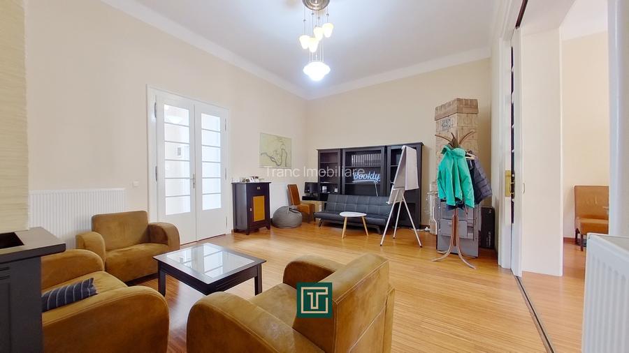 Apartament cu personalitate cu 2 camere cu terasă în centrul Aradului - 3