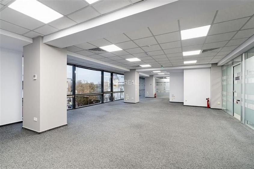 Dacia | 1 km Piata Romana | spatiu ready to move in - 9