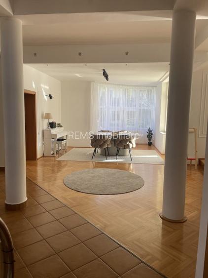 Repozitionare pret - Vila cu teren generos de 2151 mp strada Campului - 12