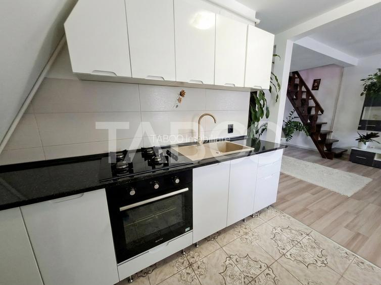 Apartament cu 3 camere de vanzare - mansarda Vasile Aaron - intabulata - 8