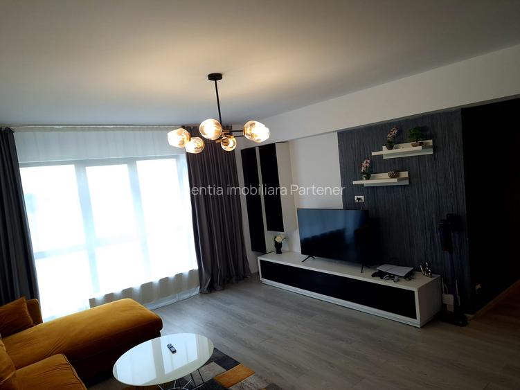 3 camere Pitești , mobilat / utilat / PARCARE , finisaje superioare ! - 3
