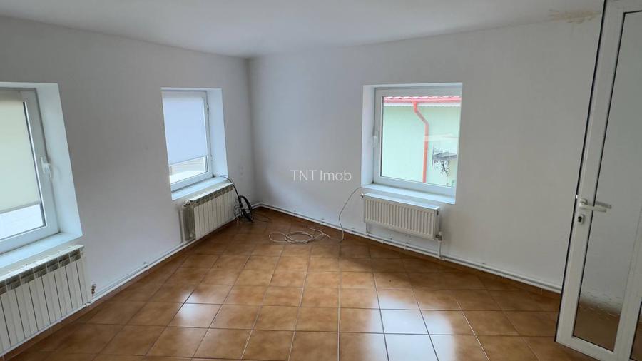 Vila cu 4 camere D+P+1 | Piata Unirii | Bd. Marasesti | 2 locuri parcare - 6