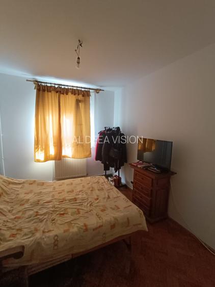 Apartament 3 camere, de vânzare, Gheorgheni, str. Rășinari, 67 mp, etj.1/4 - 4