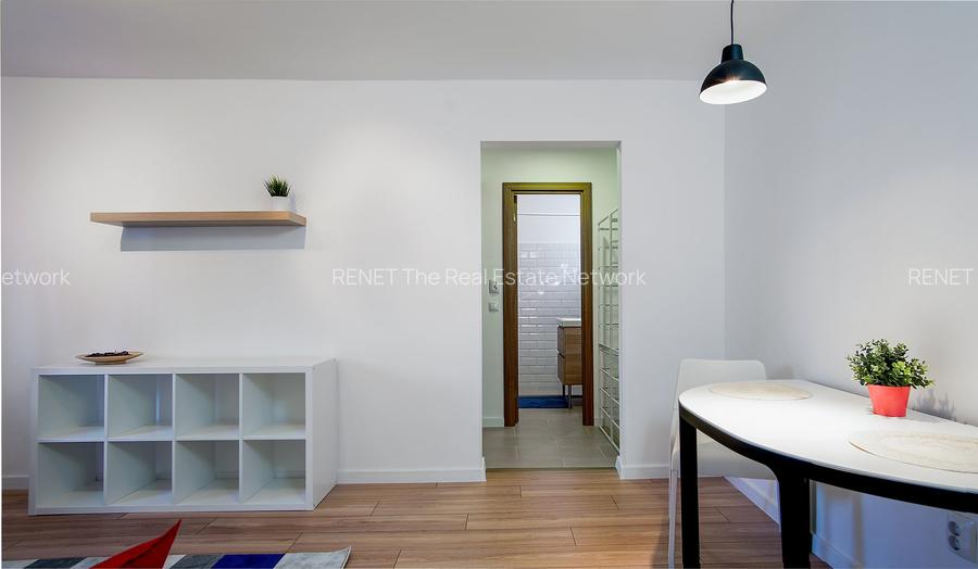 Apartament 2 camere semidecomandat, parter, Titulescu - 8