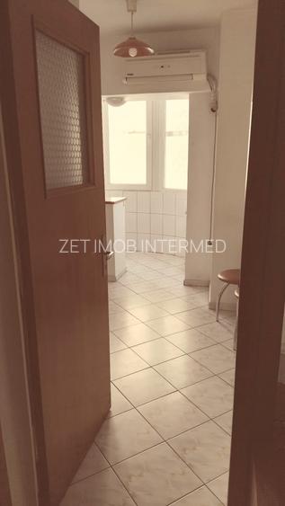 Garsoniera Decebal - 11