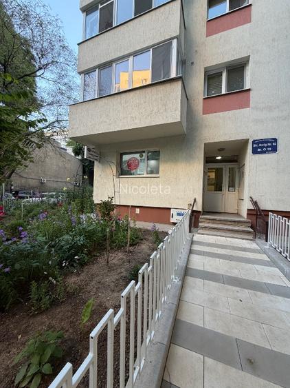 Spațiu comercial / Clinică medicală (3 camere) – Piața Iancului  - 14