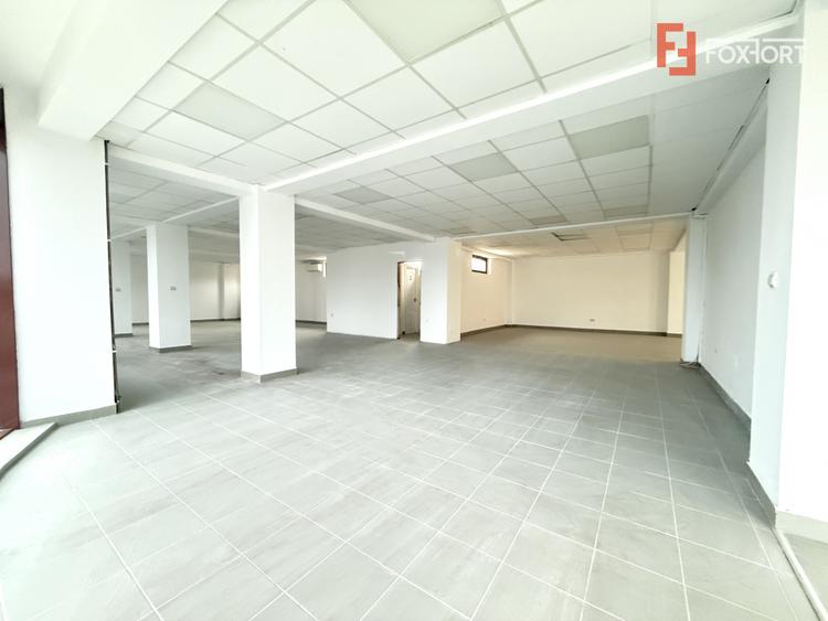 Cladire comerciala cu regim de inaltime P+2 E+M, suprafata 550 mp de inchiriat