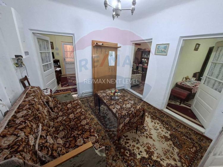 Casă de vânzare, Buhuși — 80 mp, teren 410 mp - 6