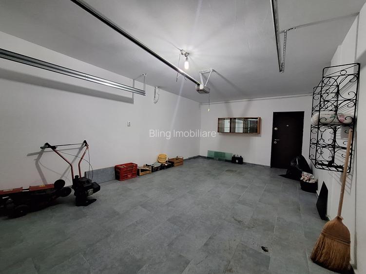 Apartament decomandat, etajul 1, garaj individual, strada Stejarului - 10