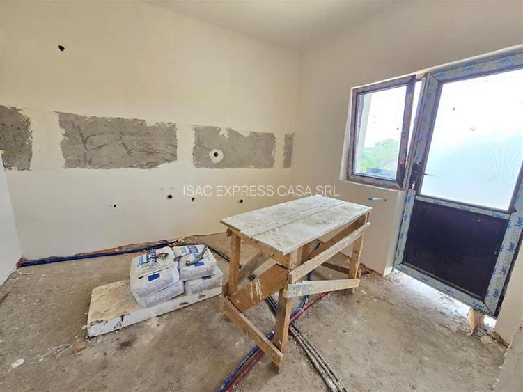 Casa noua de vanzare + 775 mp teren, Cogeasca, com. Letcani - 7