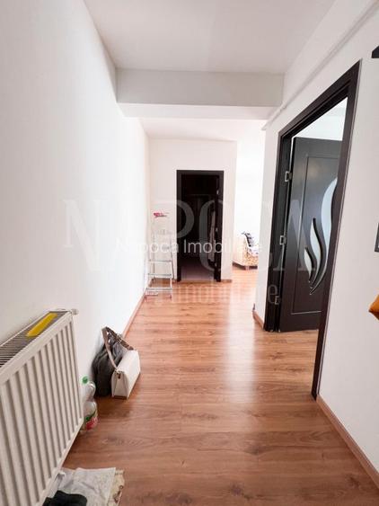 Apartament 2 camere de vanzare in Floresti - 3