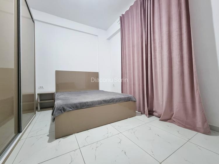 Priveliste frontala la mare, la cativa pasi de nisip - 6