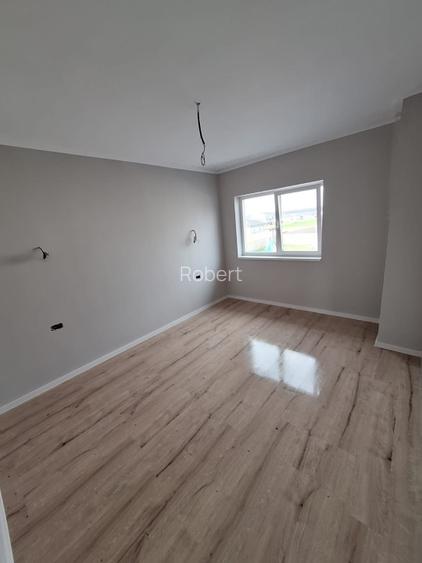 Casa Moderna - 110 mp utili - 350mp teren - Direct Proprietar fara comision - 10