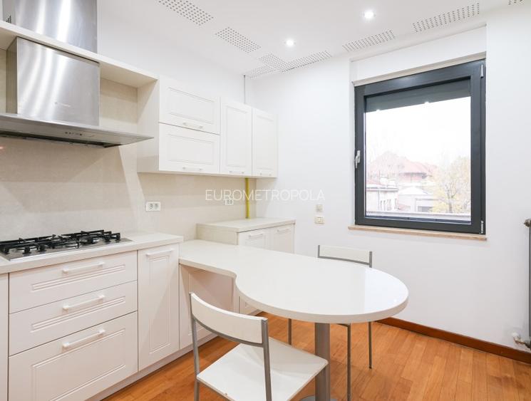 Penthouse 4 camere, terase 100 mp,  Washigton Residence - 6