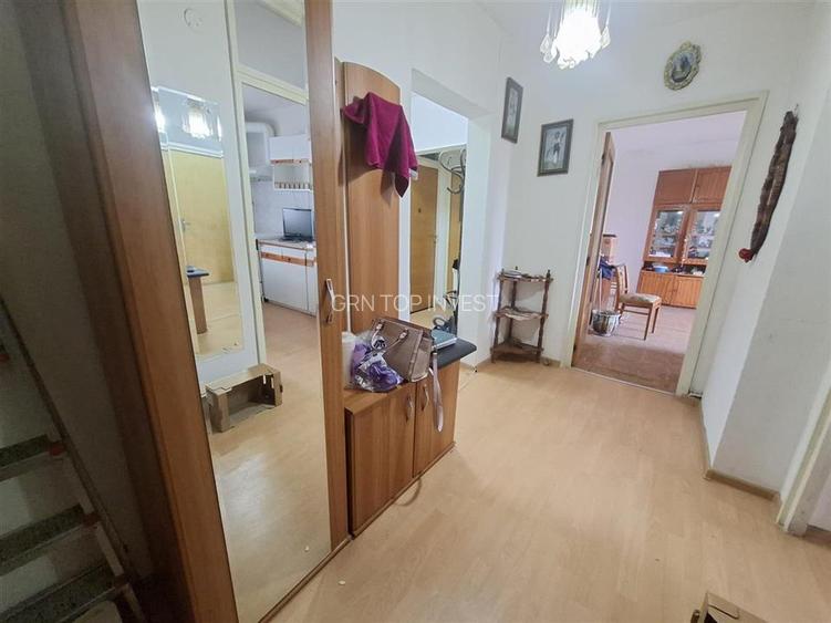 Apartament decomandat 3 camere 2 bai balcon zona Terezian - 33
