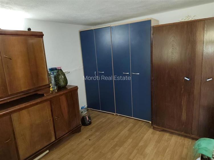 Proprietate spatioasa de vanzare in Gaesti, Dambovita - ideala pentru locuit sau - 15