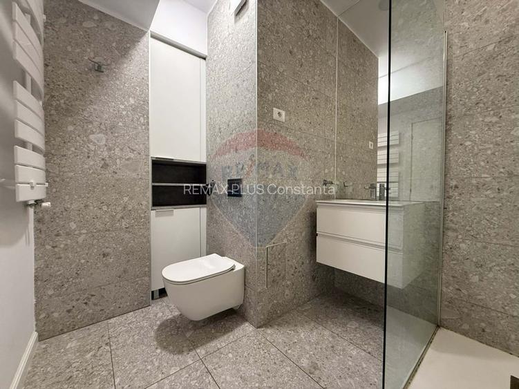 Apartament de vanzare 2 camere BEL AIR Mamaia Nord prima linie mare - 7