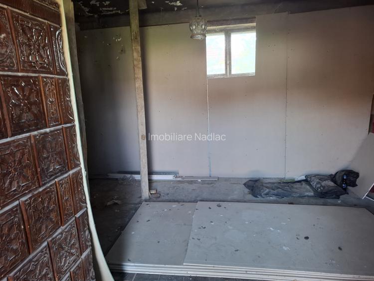 Casa pentru demolare/renovare in Nadlac cu teren 616mp - 8