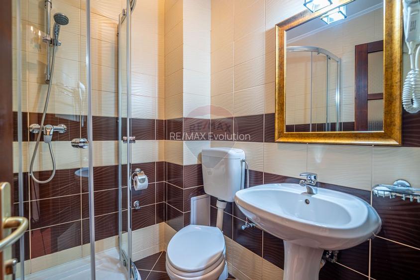 Proprietate deosebita de vanzare in Busteni - Pensiune + Duplex - 22