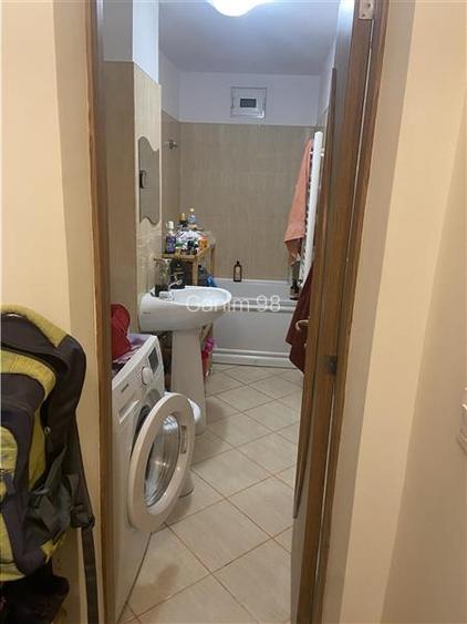 Apartament 2 camere , zona cartier Sud , decomandat 56 mp, imbunatatit , mobilat - 12