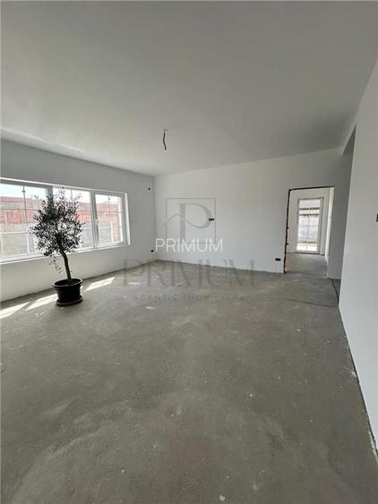 Sanmihaiul Roman- teren generos- personalizare interioara - 8